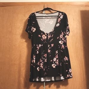 Cute Torrid Floral Top